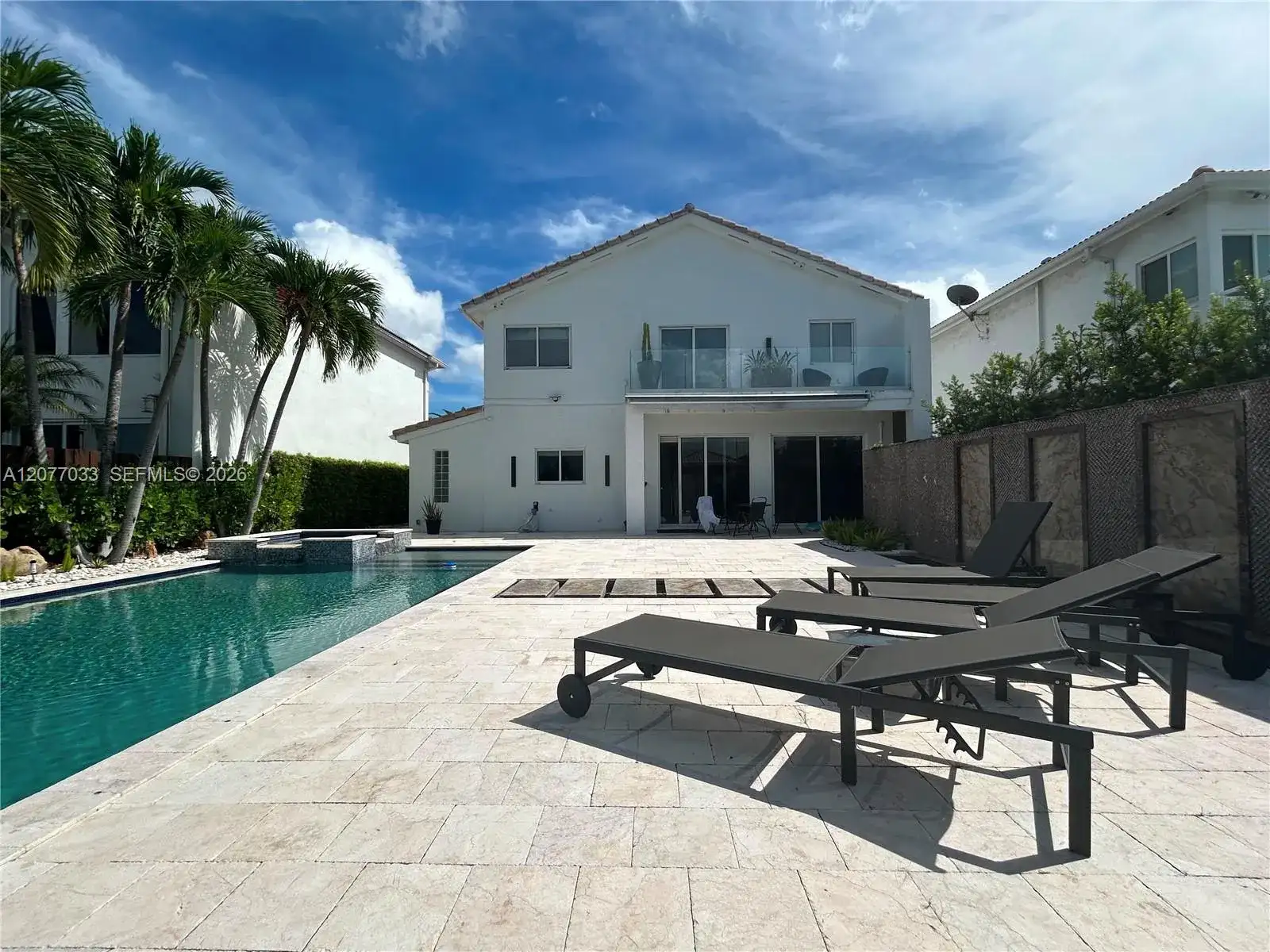 11101 NW 72nd Ter, Doral FL 33178 photo 2