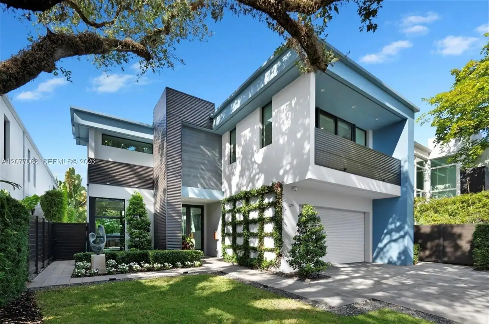 129 N Victoria Park Rd, Fort Lauderdale FL 33301