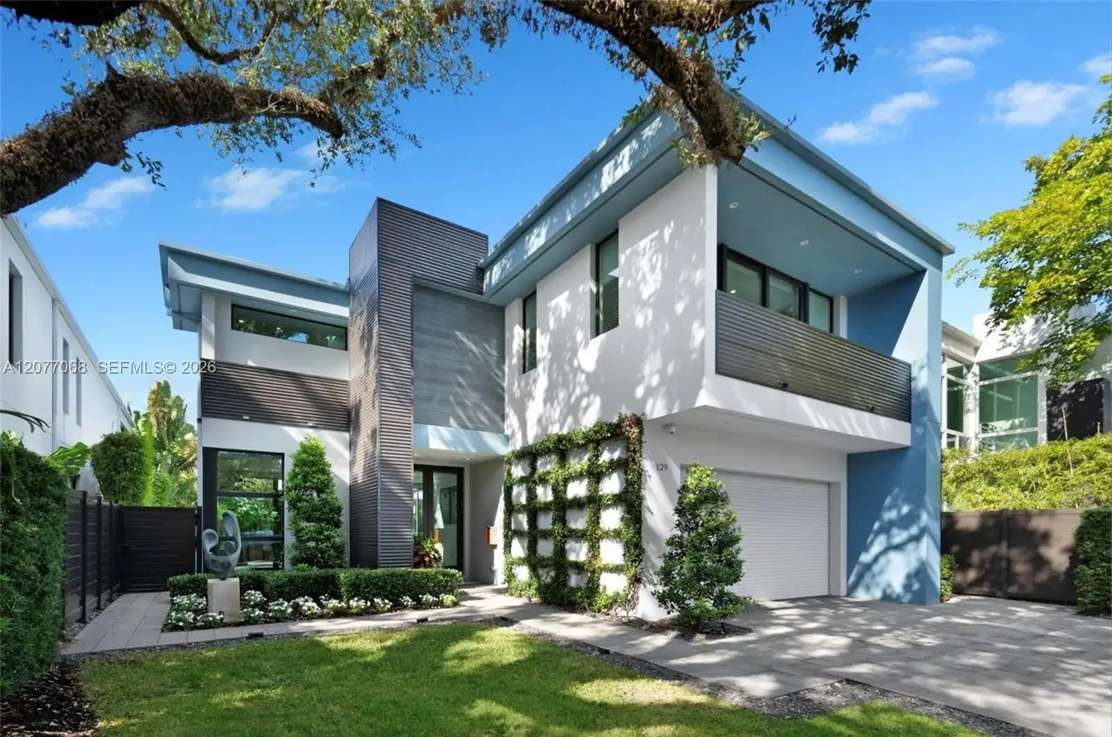 129 N Victoria Park Rd, Fort Lauderdale FL 33301