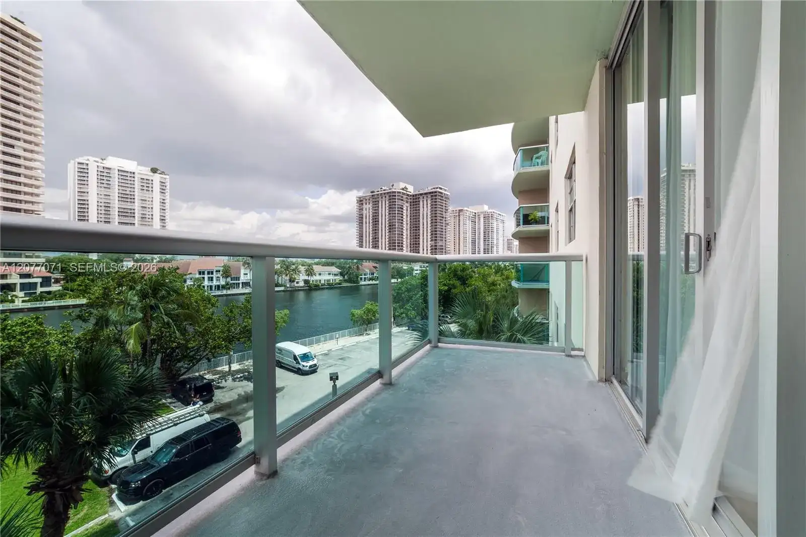 19390 Collins Ave # 419, Sunny Isles Beach FL 33160 photo 2