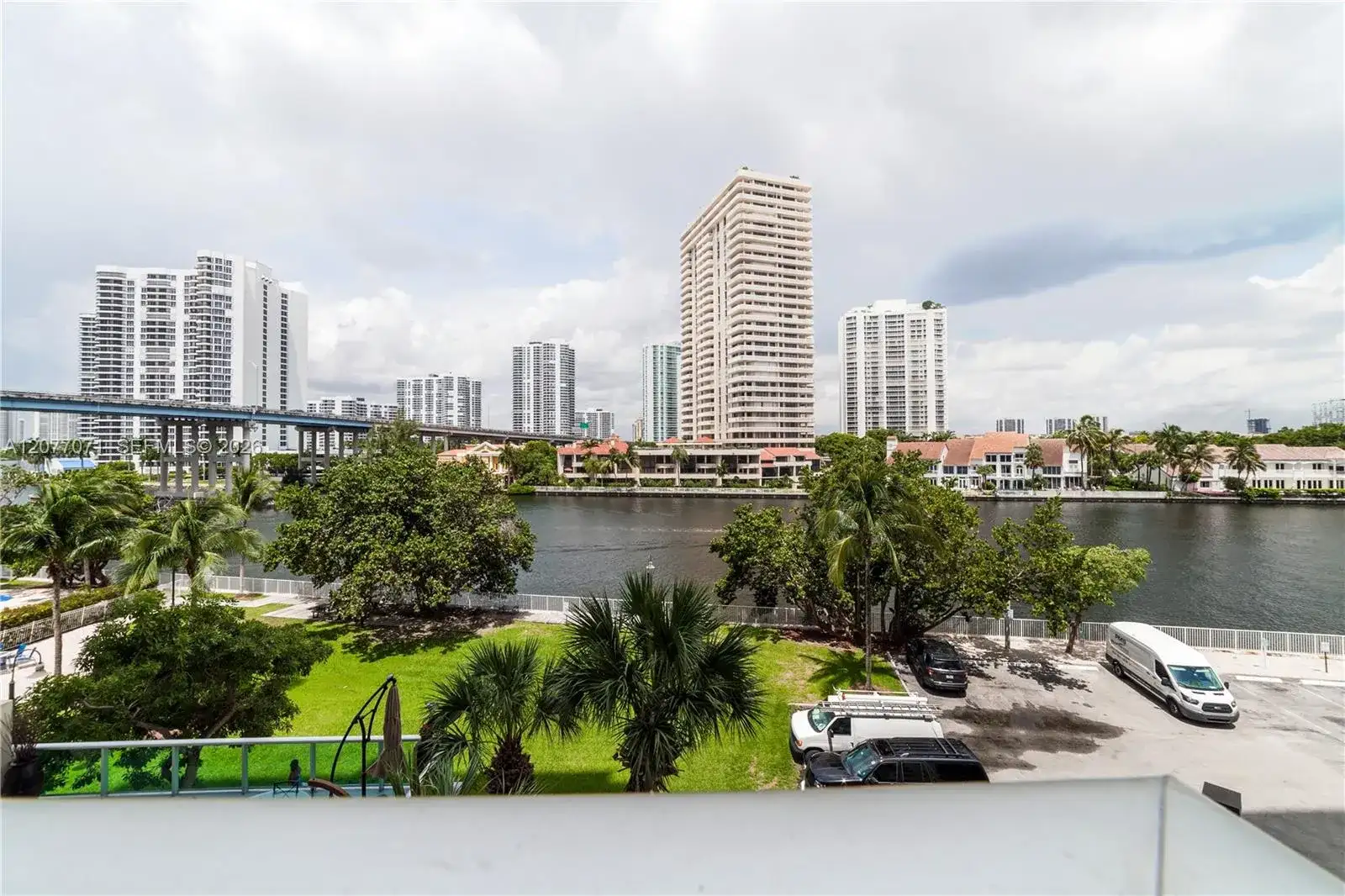 19390 Collins Ave # 419, Sunny Isles Beach FL 33160 photo 5