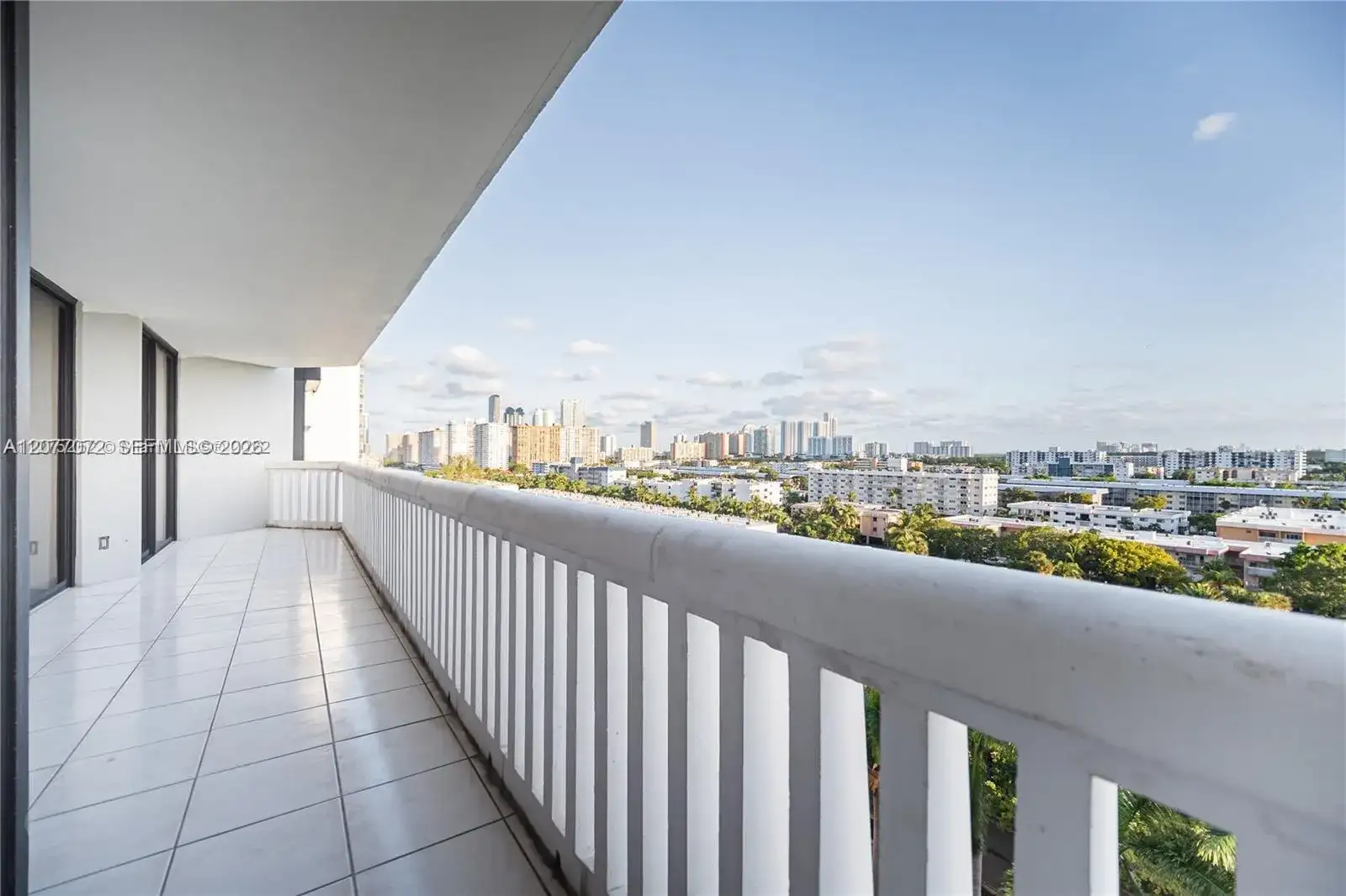 2000 Island Blvd # 908, Aventura FL 33160 photo 4