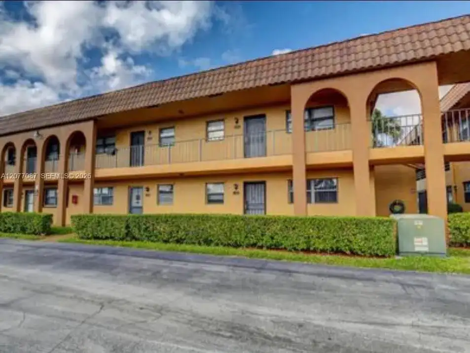2141 W Woolbright Rd # L102, Boynton Beach FL 33426 photo 2