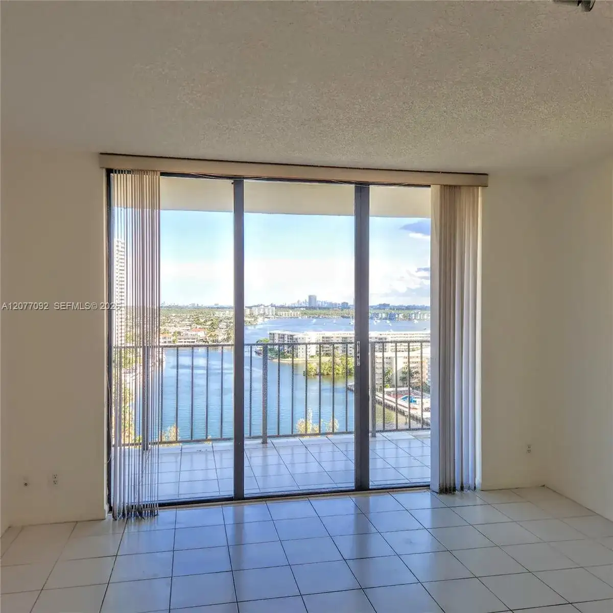 18151 NE 31st Ct # 1707, Aventura FL 33160 photo 2