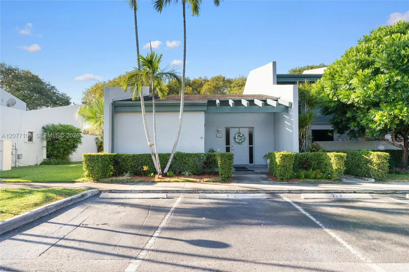 1064 NW 97th Ave # 219, Pembroke Pines FL 33024 photo 3