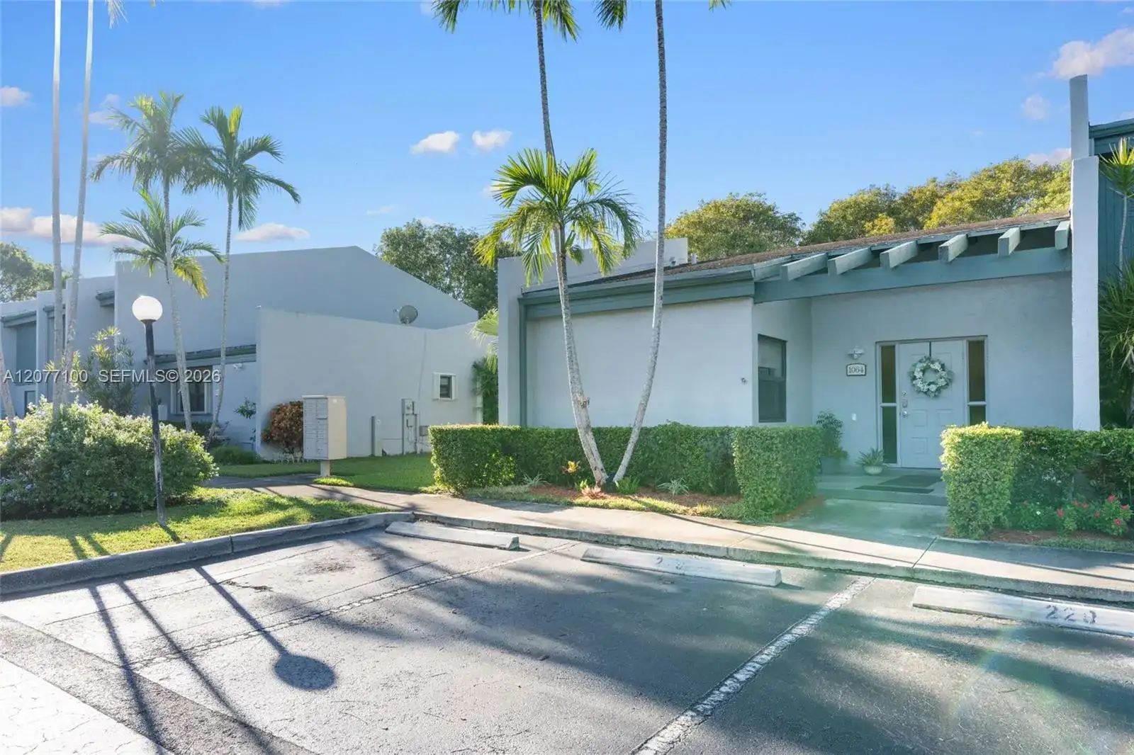 1064 NW 97th Ave # 219, Pembroke Pines FL 33024 photo 4