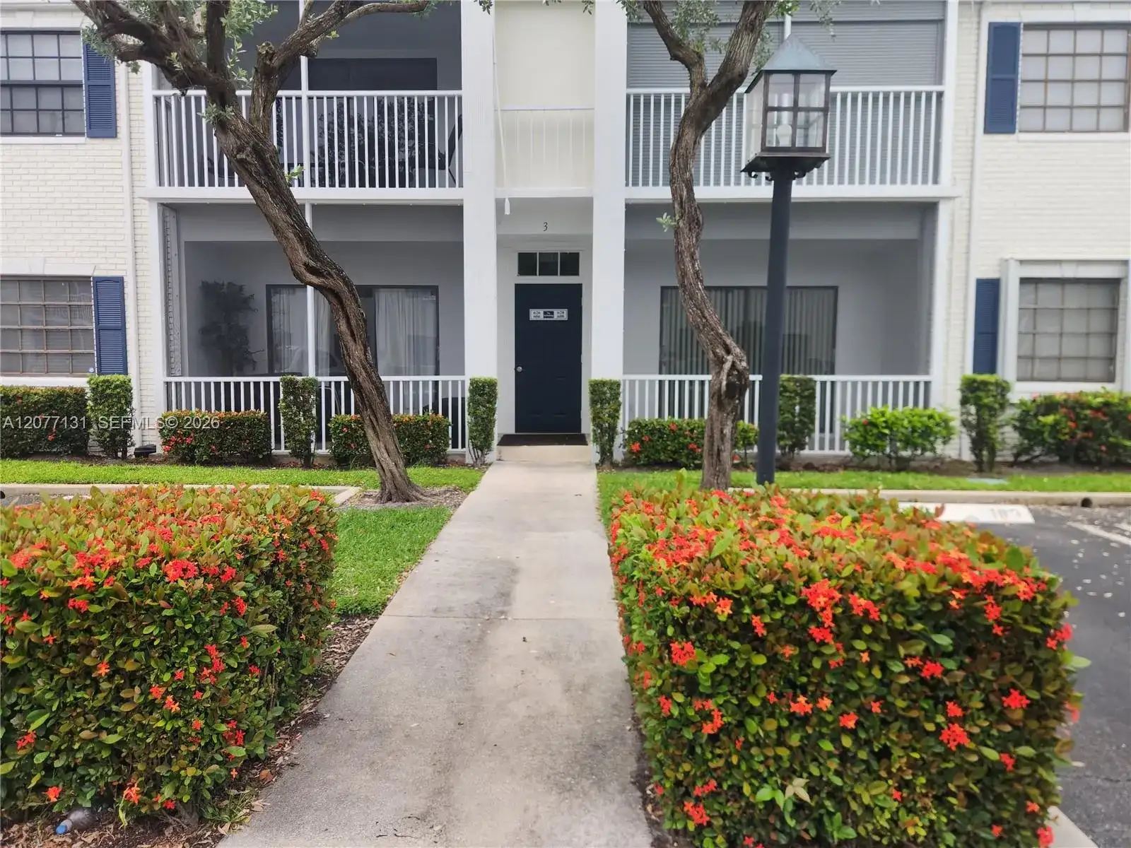 160 Cypress Club Dr # 608, Pompano Beach FL 33060 photo 3