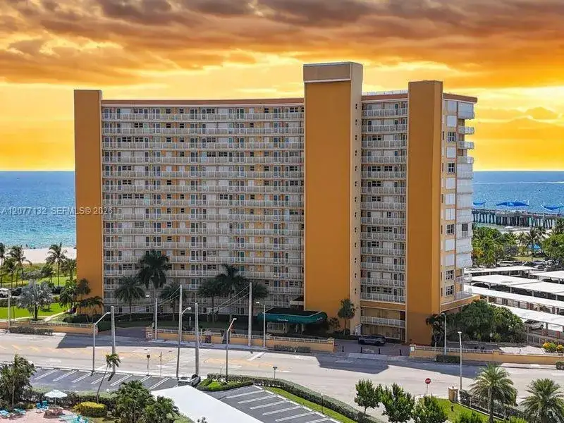 328 N Ocean Blvd # 302, Pompano Beach FL 33062