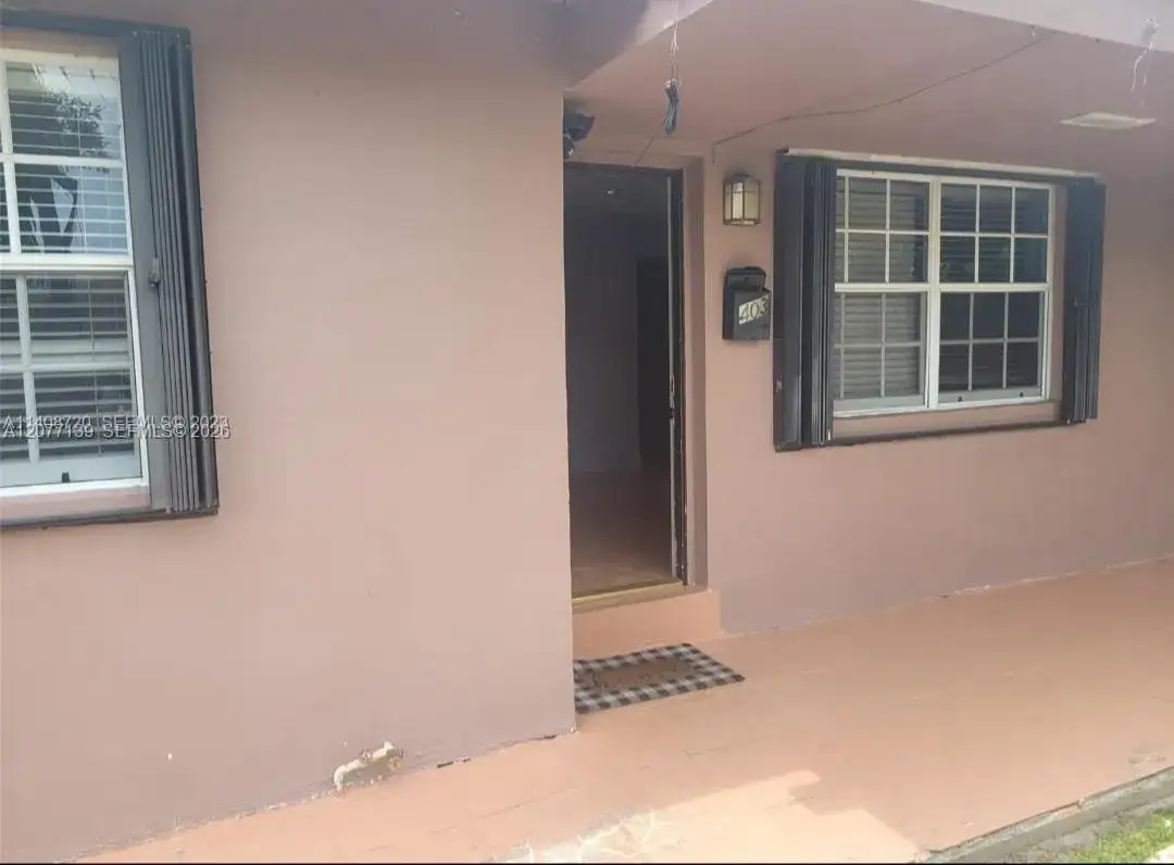 401 SW 4th terrace # 403, Hallandale Beach FL 33009 photo 4