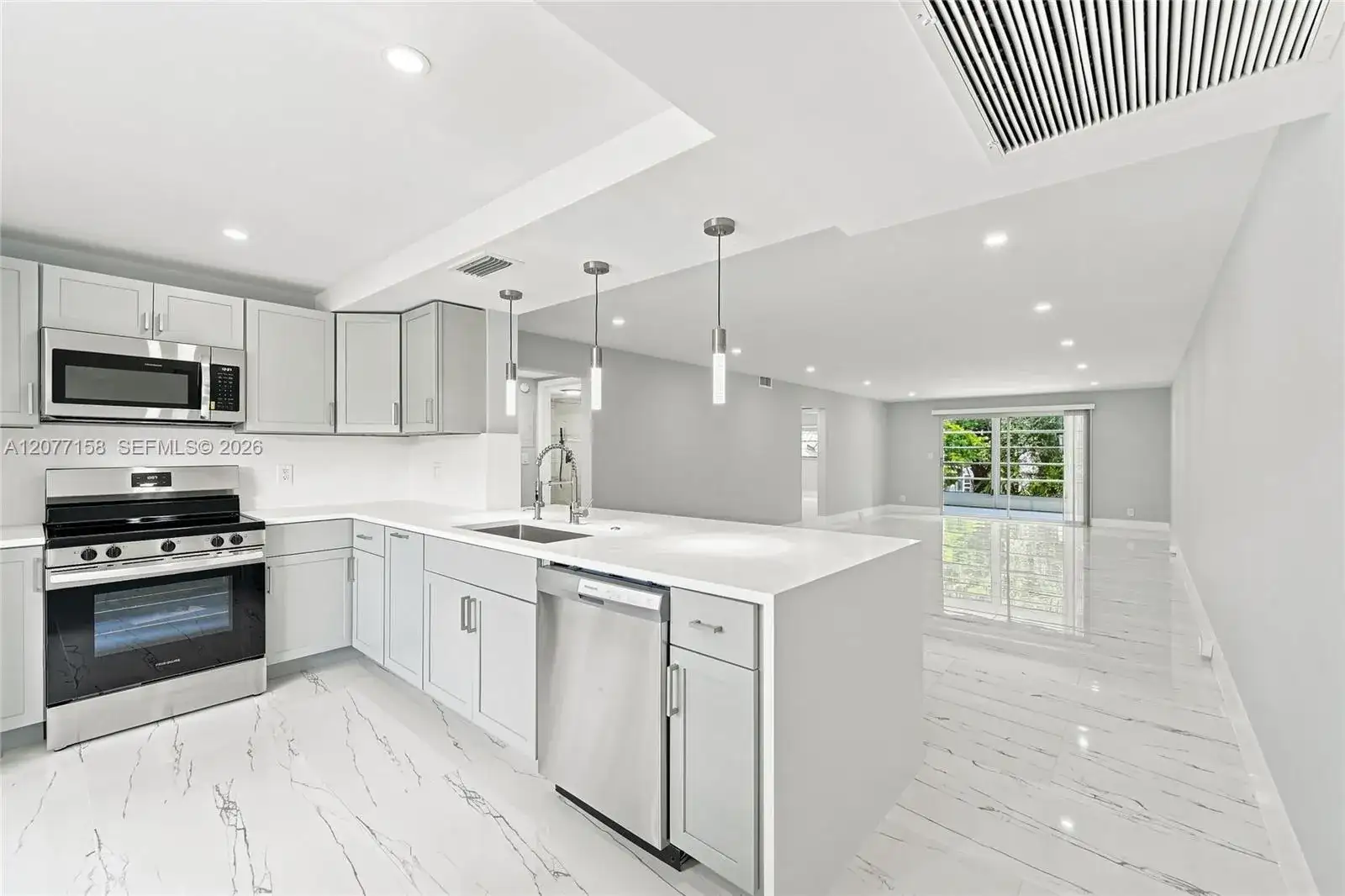 3304 Aruba Way # A2, Coconut Creek FL 33066 photo 2