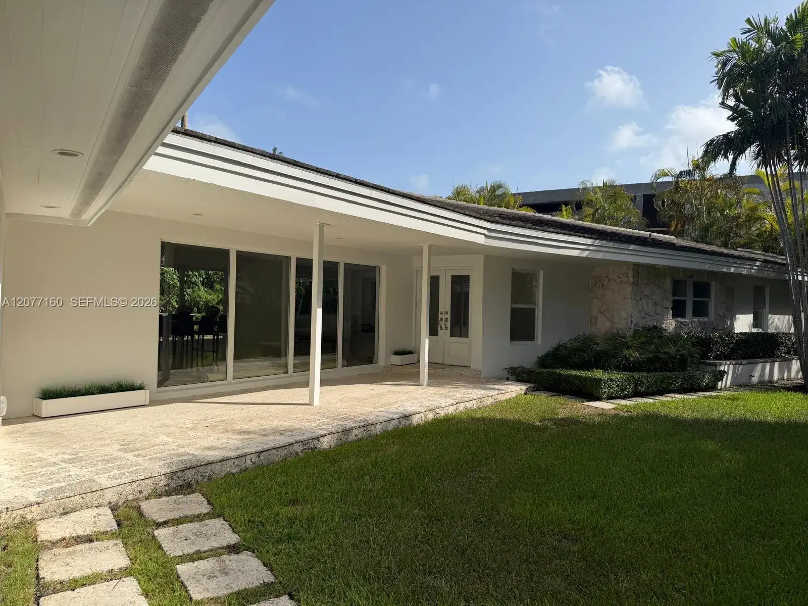 335 Harbor Dr, Key Biscayne FL 33149 photo 4