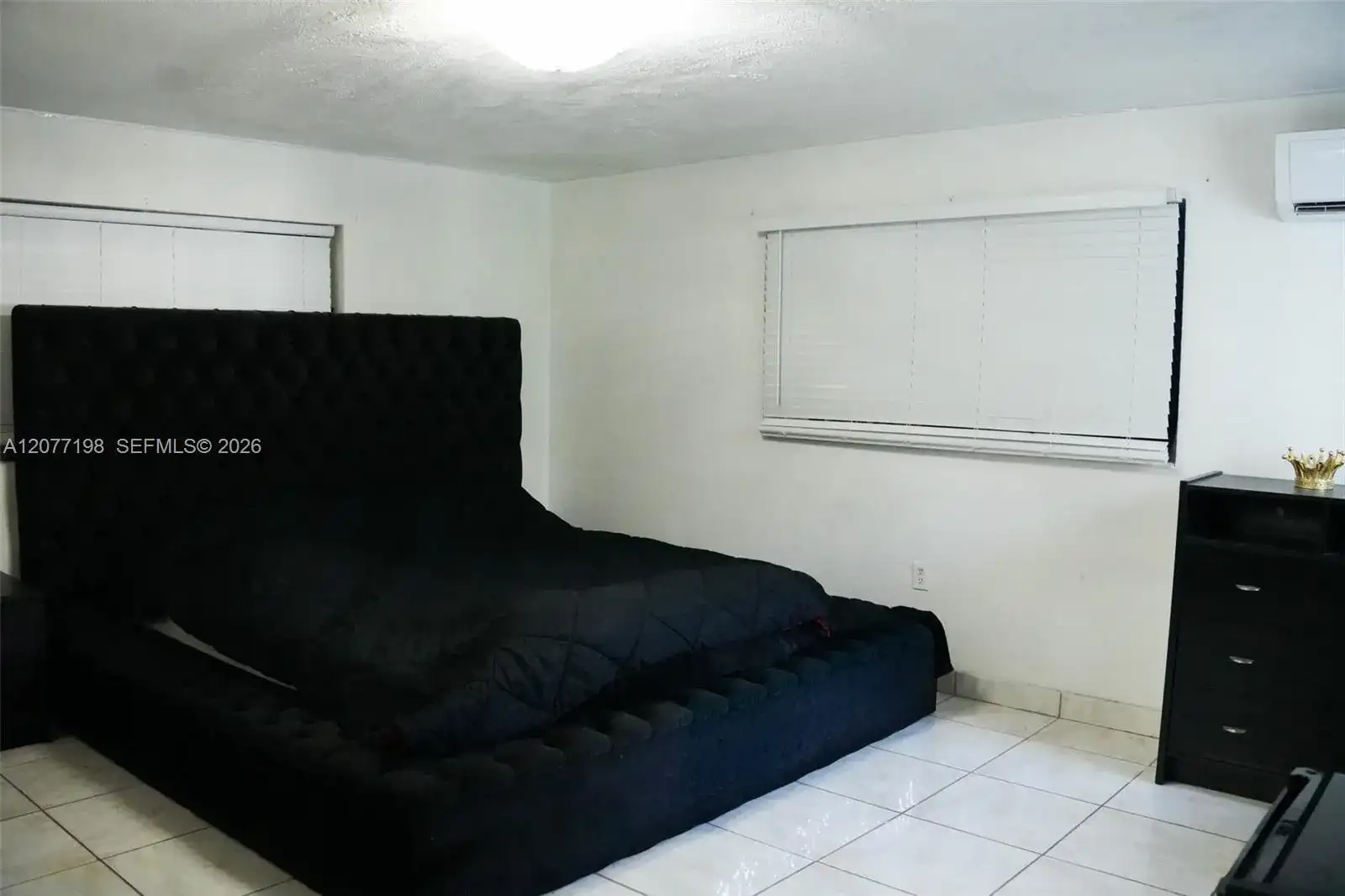 2955 NW 102nd St, Miami FL 33147 photo 3