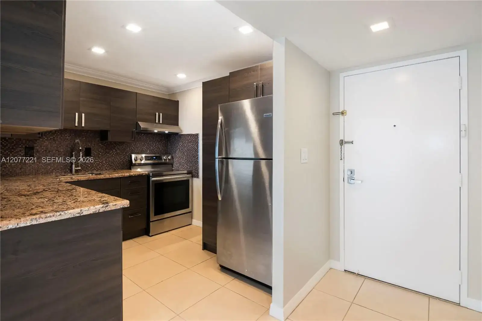 16710 NE 9th Ave # 605, North Miami Beach FL 33162 photo 5