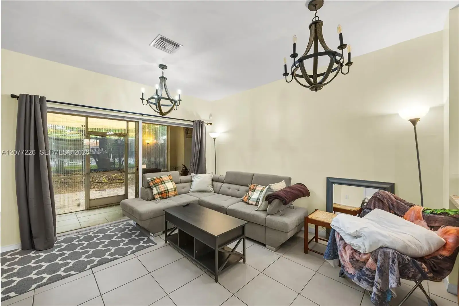762 SW 122nd Ter, Pembroke Pines FL 33025 photo 5