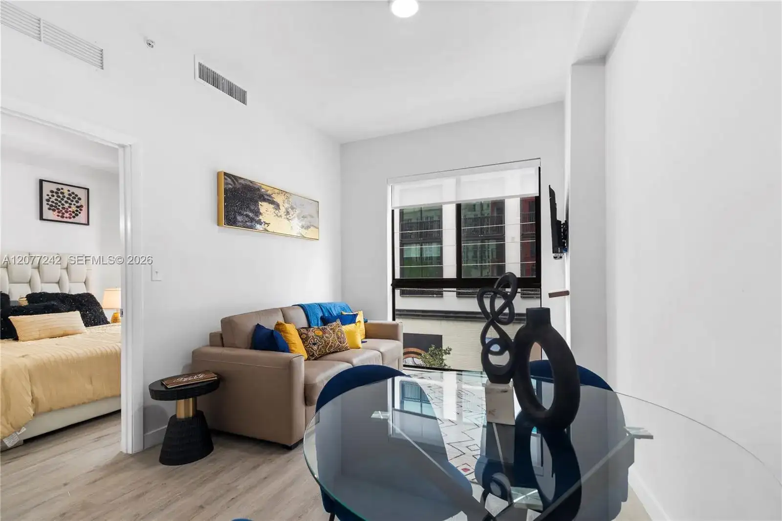 136 NW 26th St # 207, Miami FL 33127 photo 2