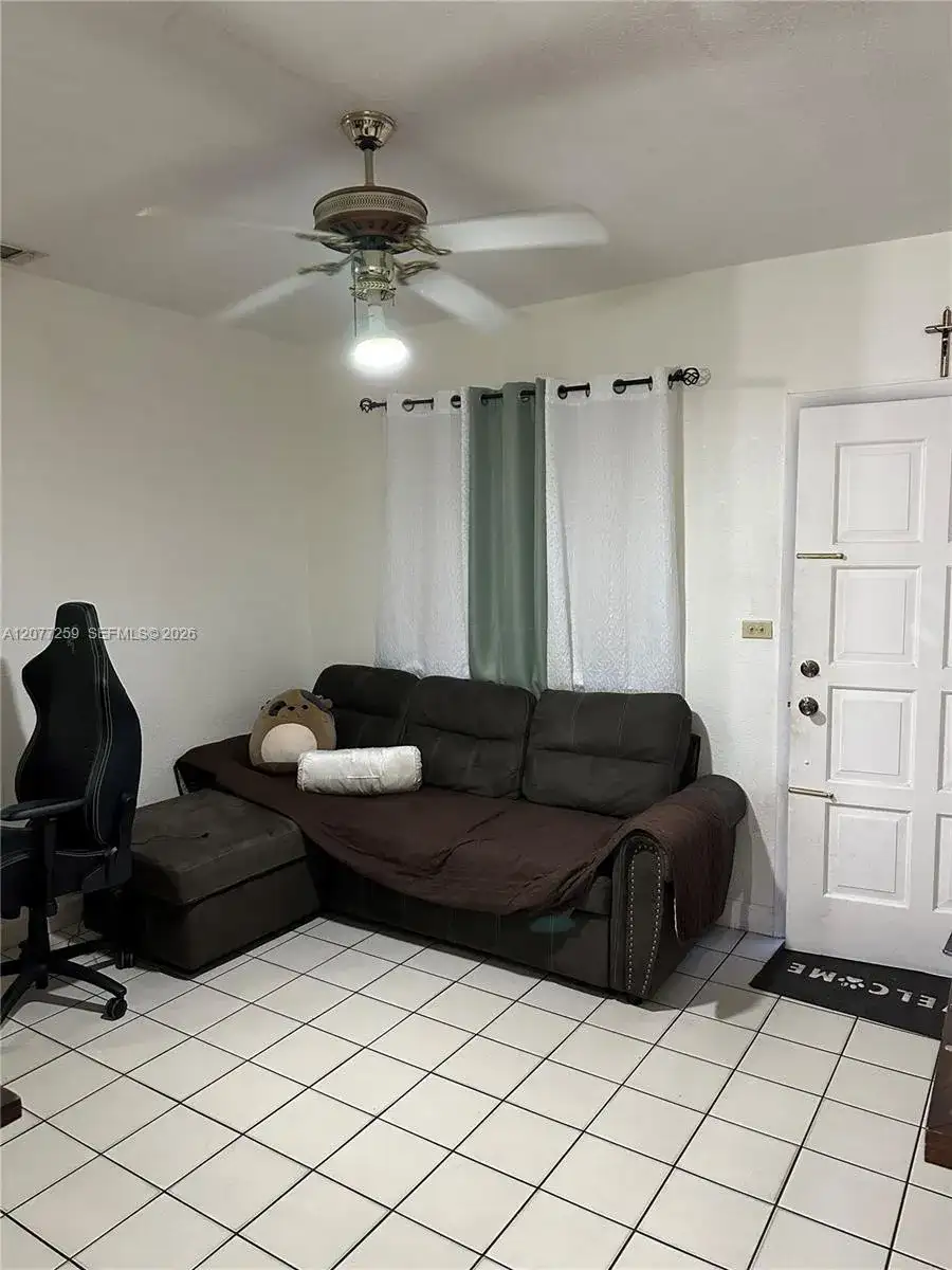 1838 NW 18th St, Miami FL 33125 photo 4