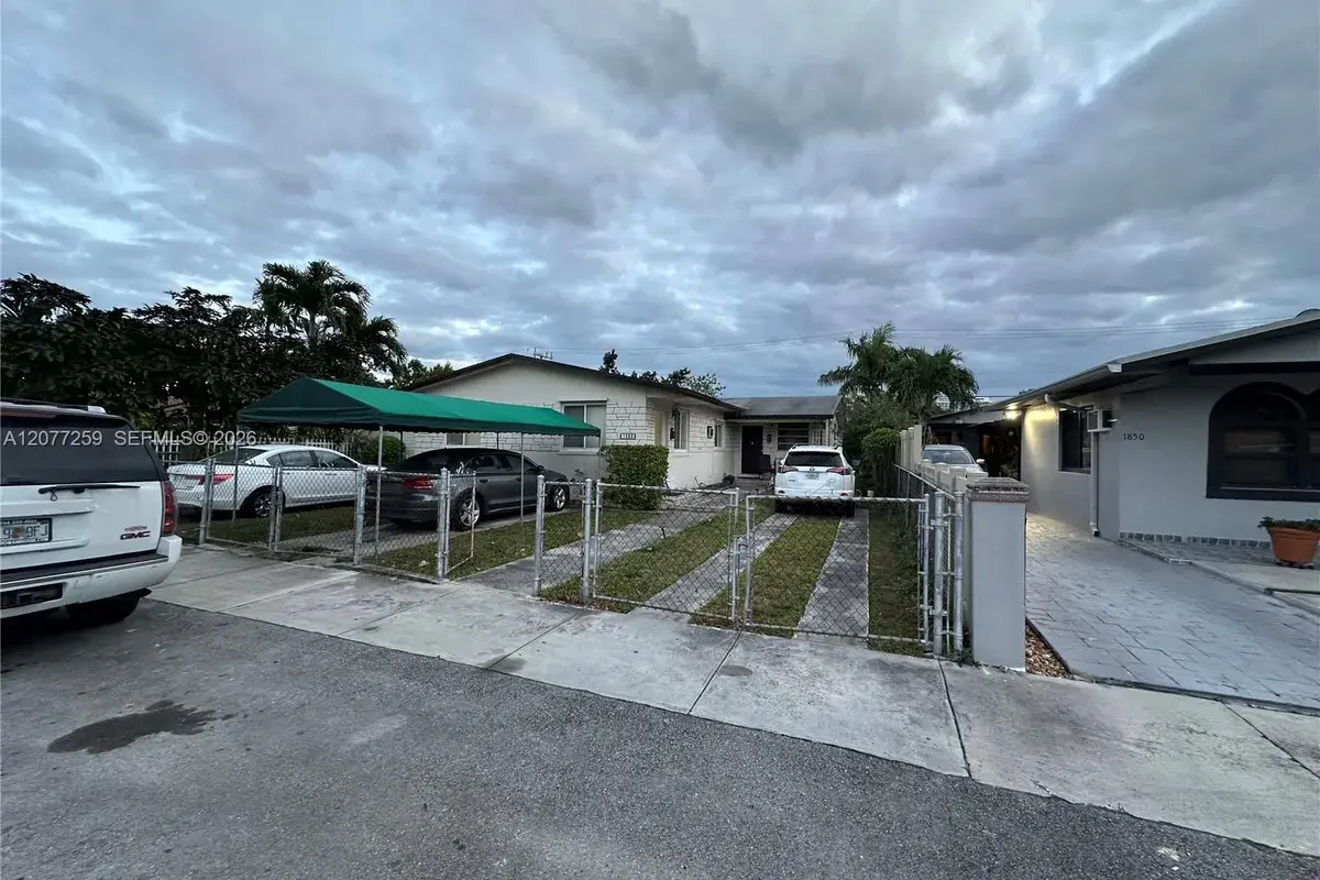 1838 NW 18th St, Miami FL 33125