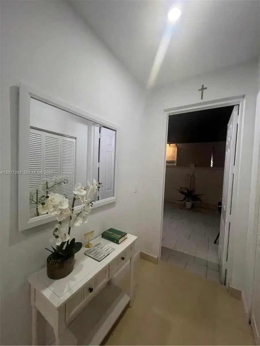 12241 SW 81st Ter rear, Miami FL 33183 photo 4