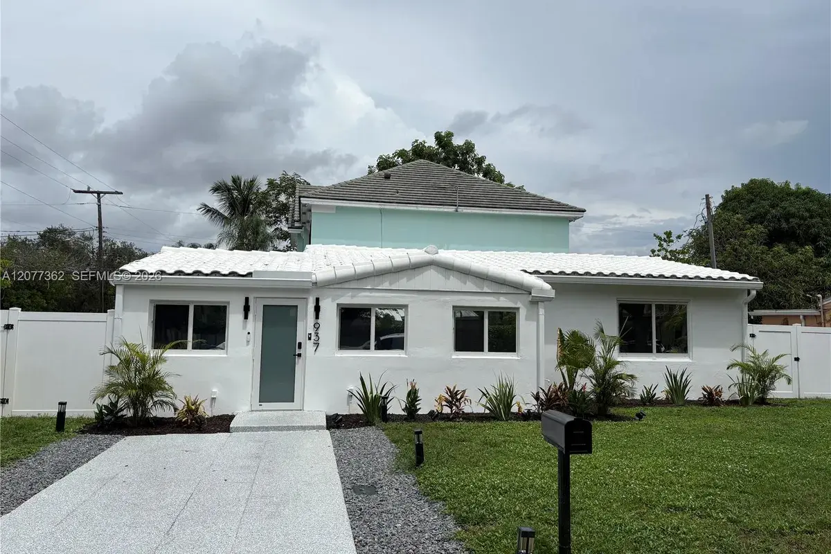 937 SW 18th Ct, Fort Lauderdale FL 33315
