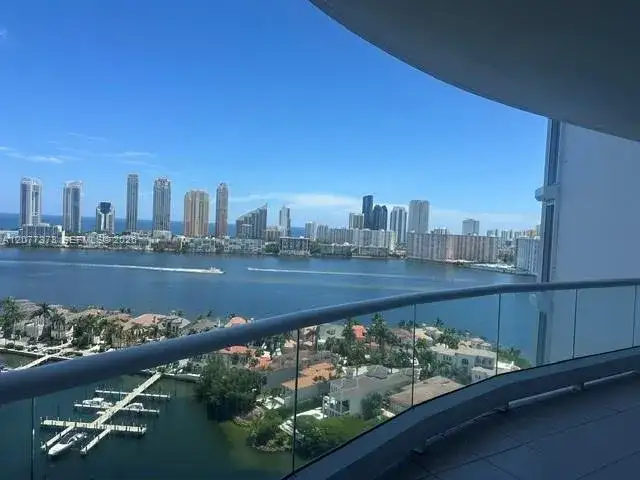 7000 Island Blvd # 2405, Aventura FL 33160 photo 3