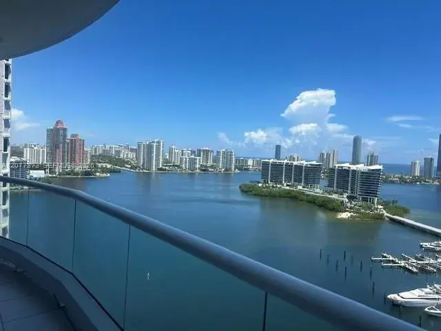 7000 Island Blvd # 2405, Aventura FL 33160