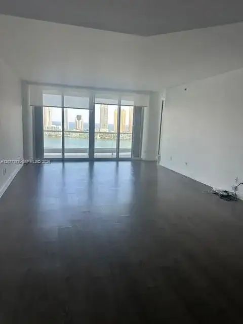 7000 Island Blvd # 2405, Aventura FL 33160 photo 5