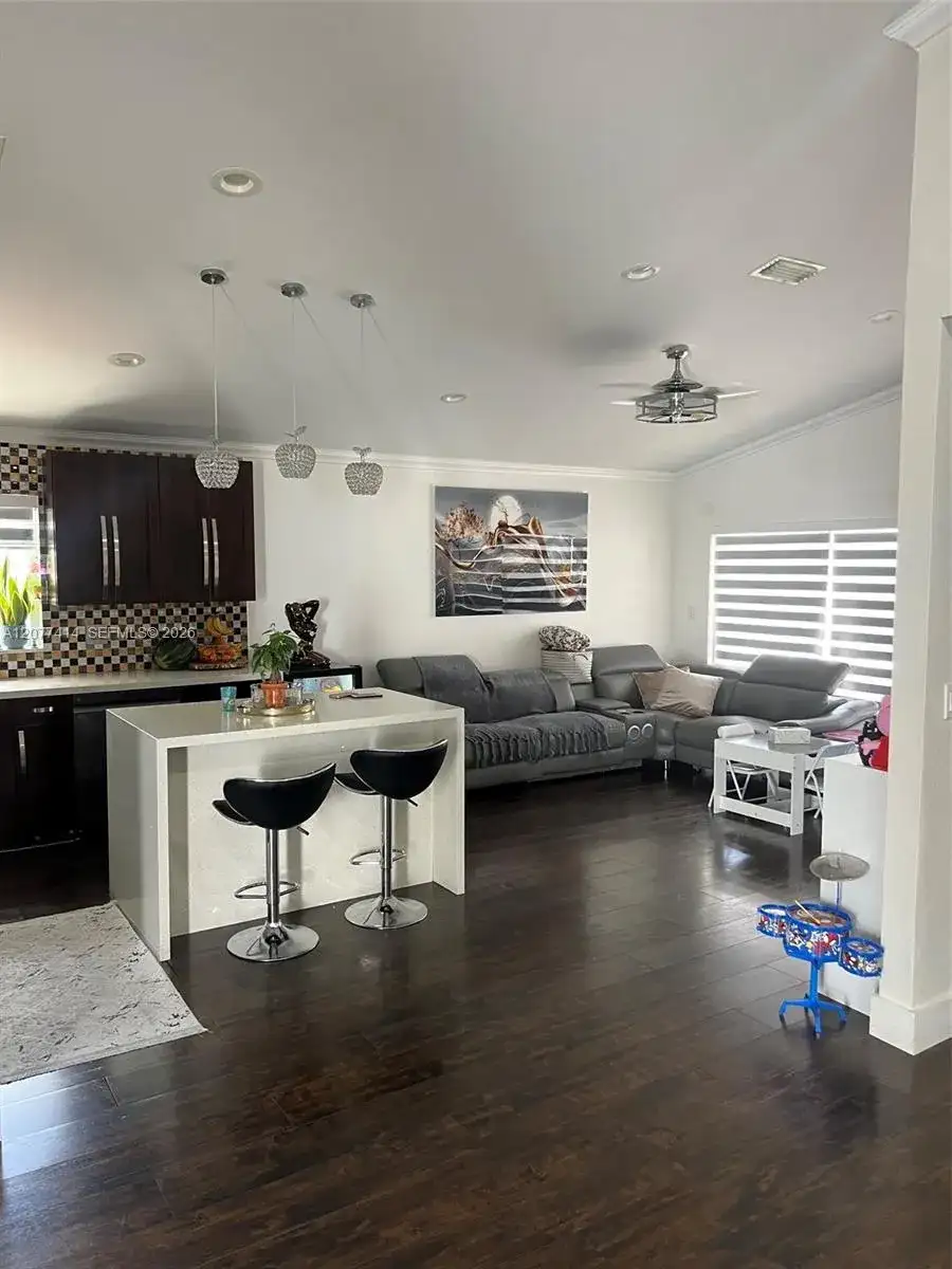 5861 SW 149th Ct, Miami FL 33193 photo 4