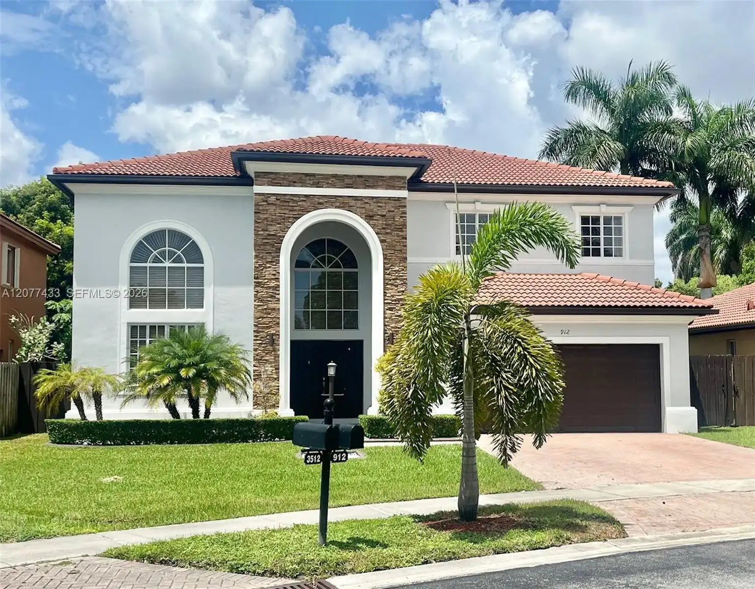 912 NE 35th Ave, Homestead FL 33033