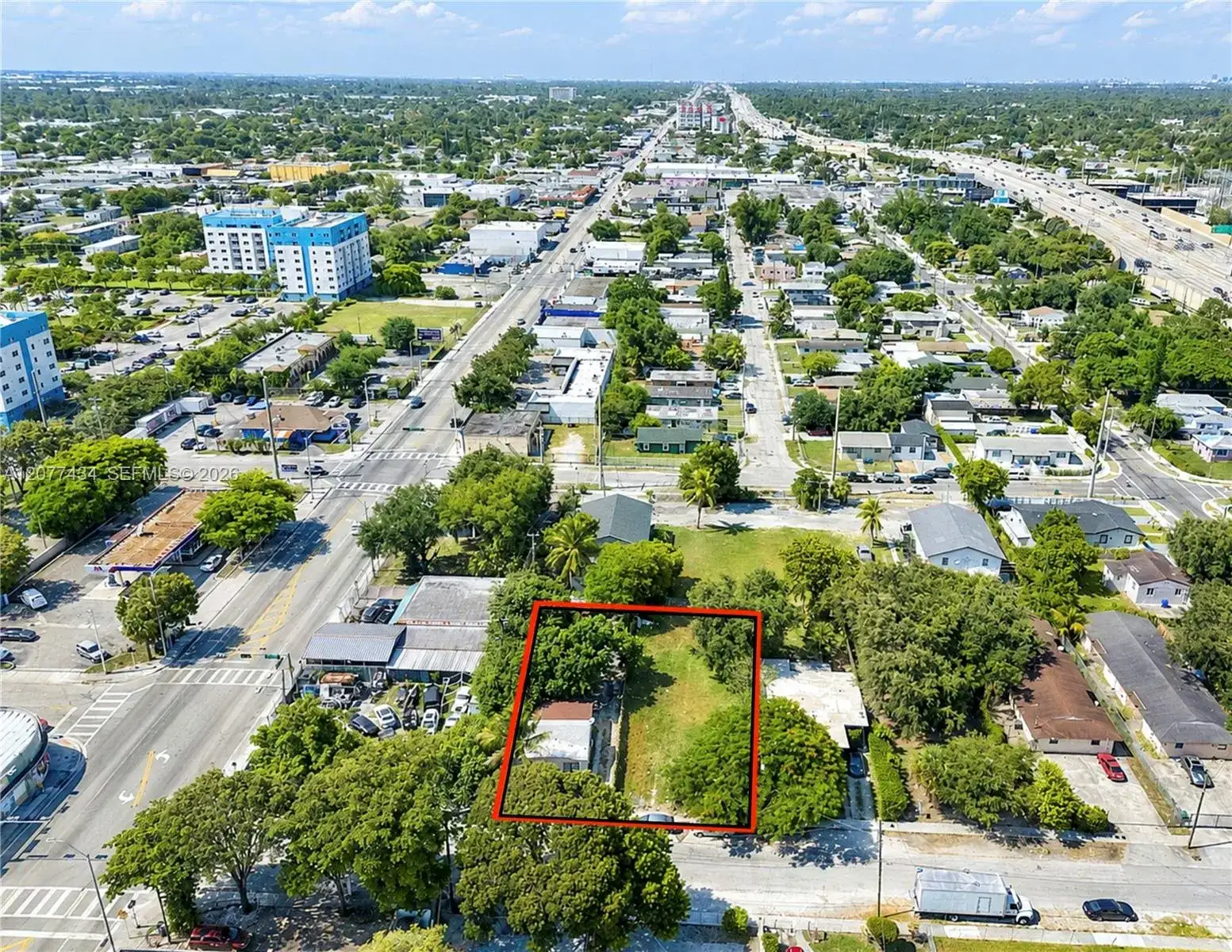 649 NW 65th St, Miami FL 33150 photo 2