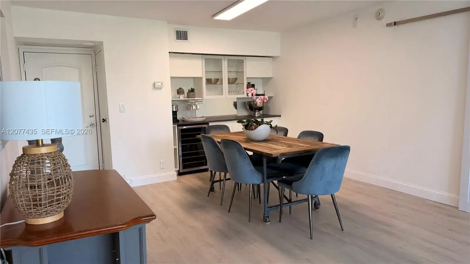 100 Bayview Dr # 431, Sunny Isles Beach FL 33160 photo 3