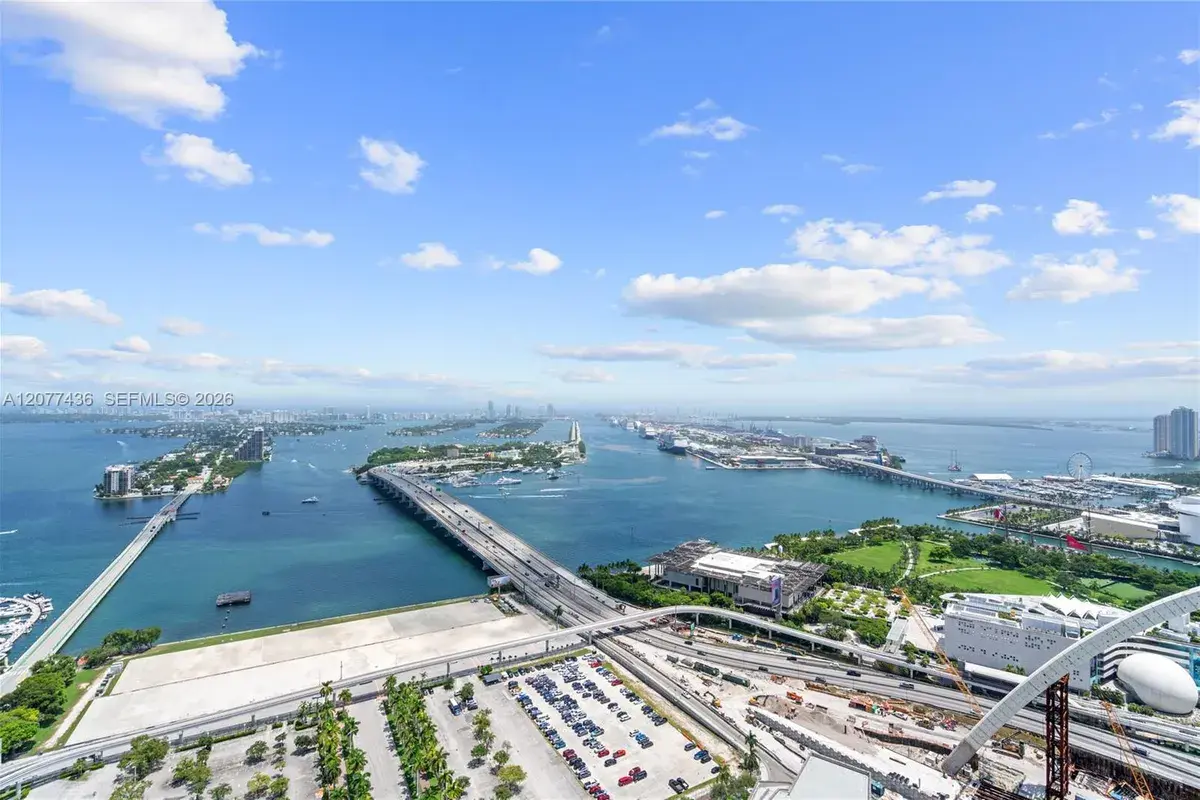 1400 Biscayne Blvd # 4203, Miami FL 33132