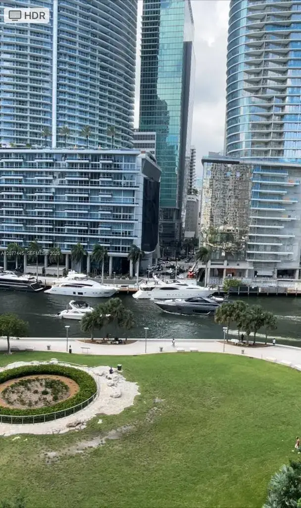475 Brickell Ave # 808, Miami FL 33131