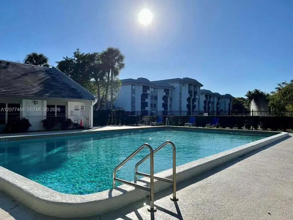 721 N Pine Island Rd # 213, Plantation FL 33324 photo 5