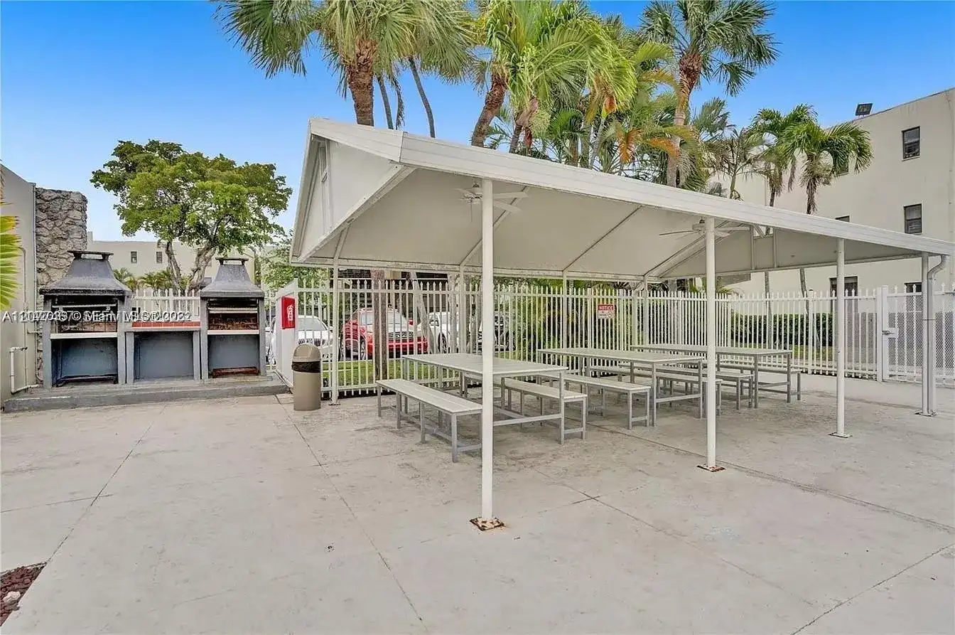 20441 NE 30th Ave # 9, Aventura FL 33180 photo 4