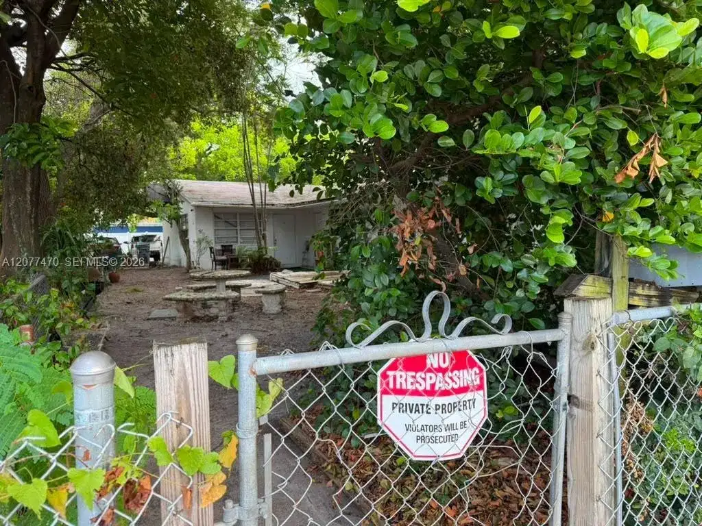 1918 Sheridan St, Hollywood FL 33020 photo 2