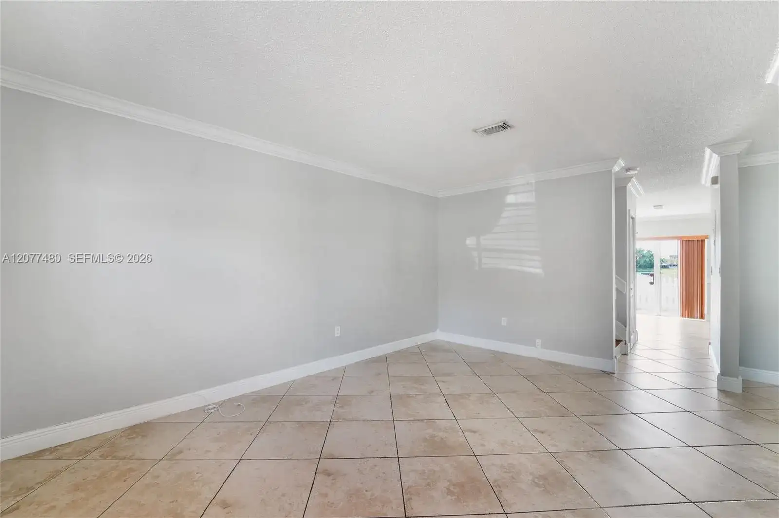 15354 SW 36th Ter, Miami FL 33185 photo 5