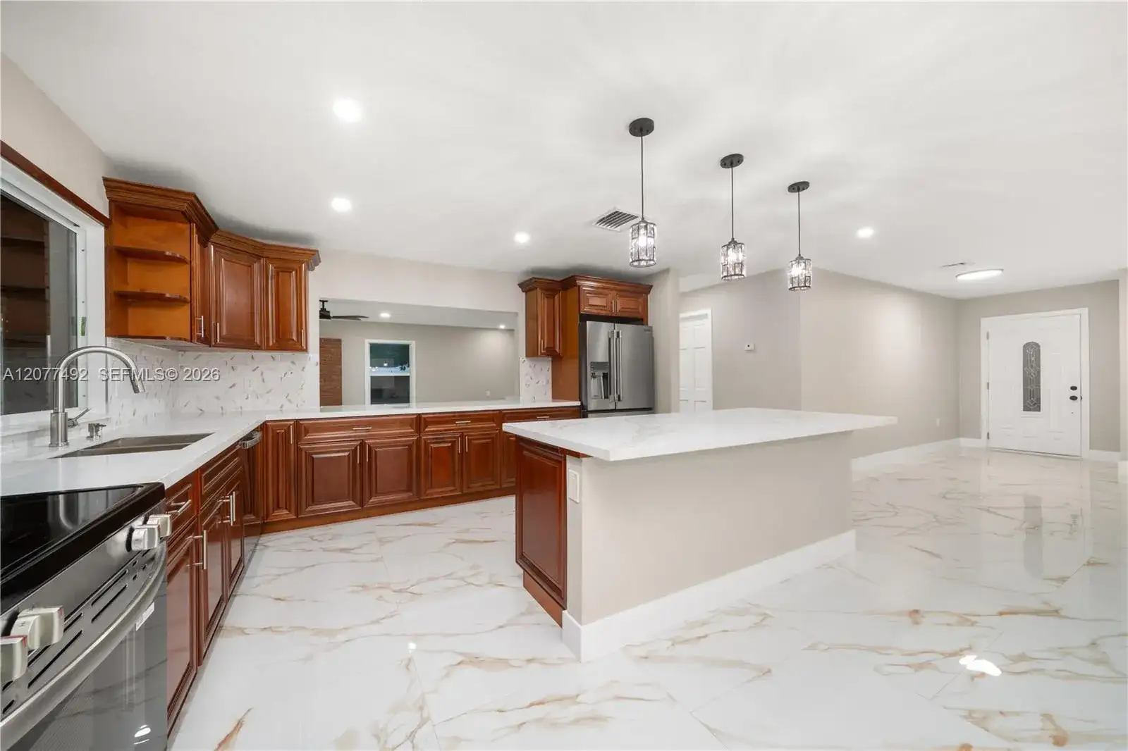 1050 knollwood Cir, Other City - In The State Of Florida FL 33873 photo 5