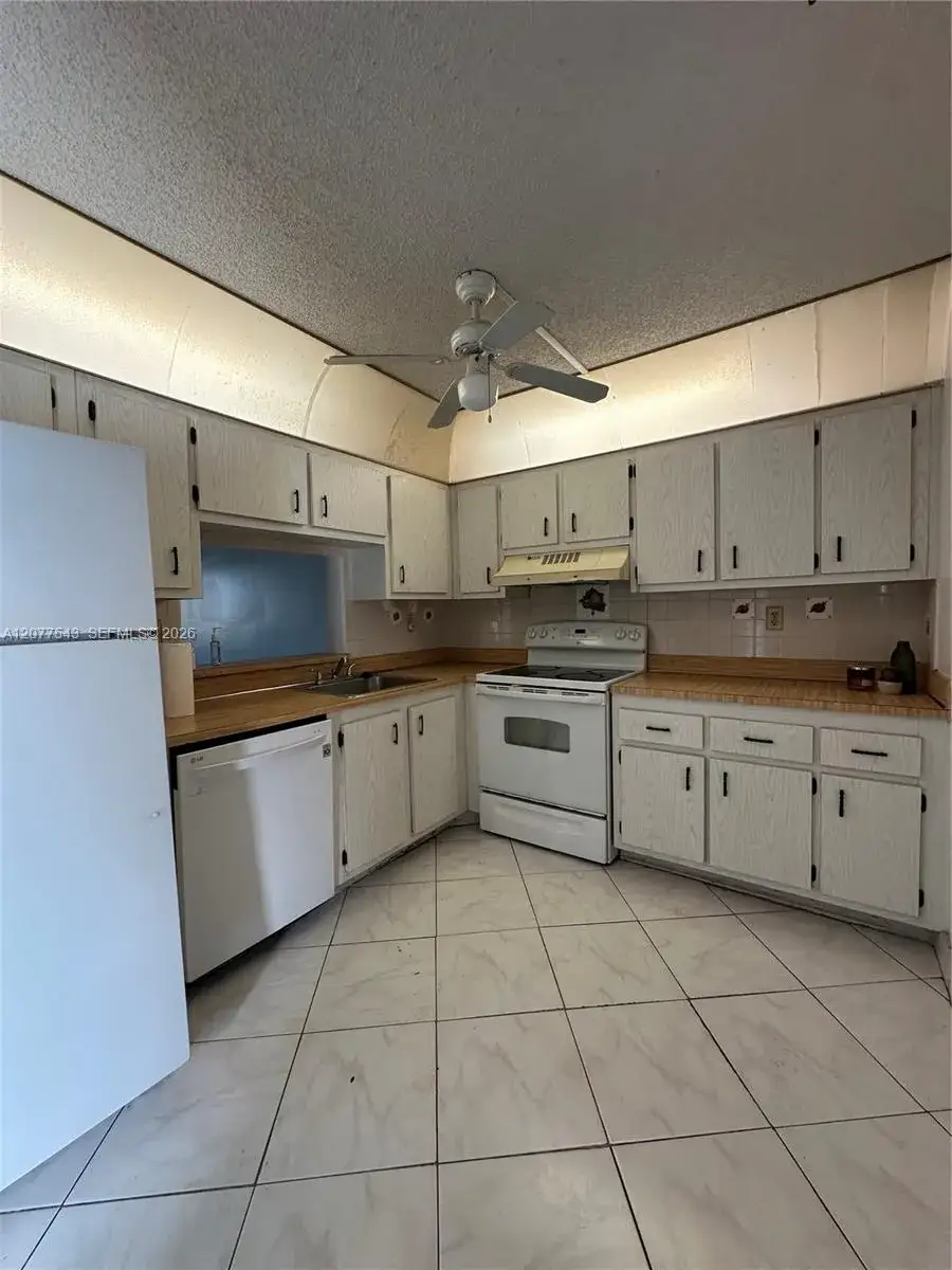 1830 SW 81st Ave # 4310, North Lauderdale FL 33068