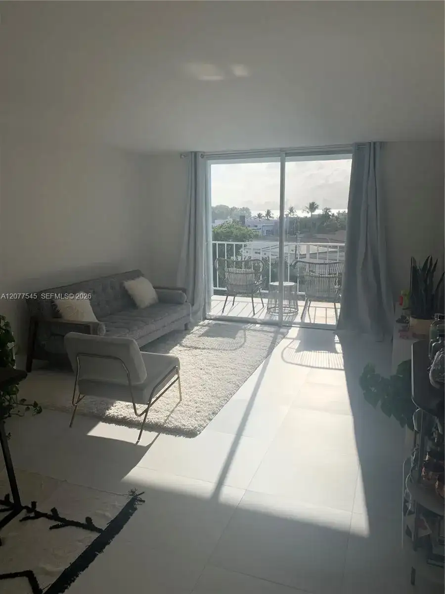 6900 Bay Dr # 5A, Miami Beach FL 33141 photo 3