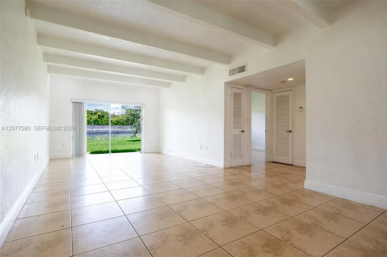 7620 SW 82nd St # J102, Miami FL 33143 photo 3