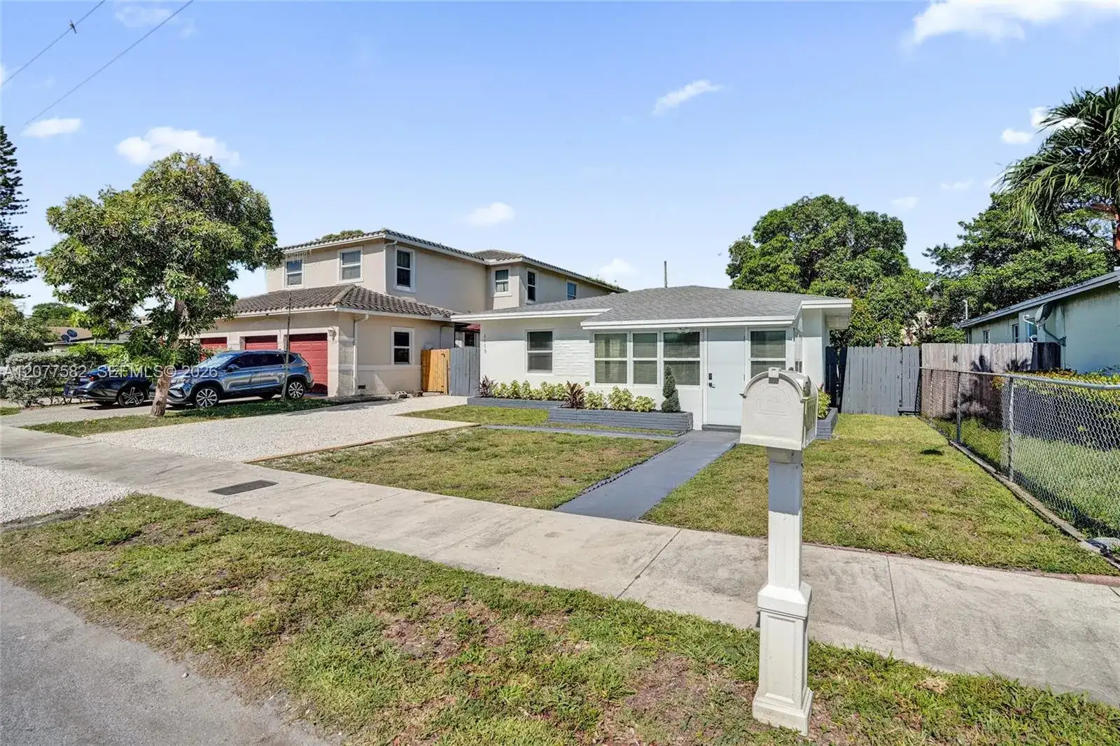 1115 NW 1st Ave, Fort Lauderdale FL 33311 photo 2