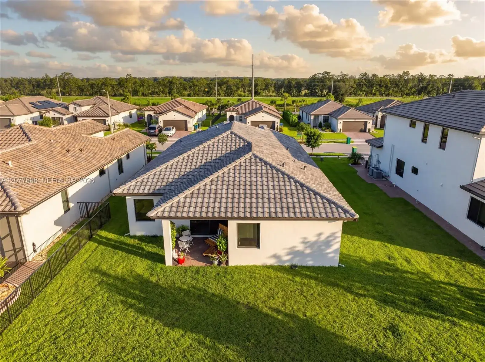 5043 ofanto, Ave Maria FL 34142 photo 3