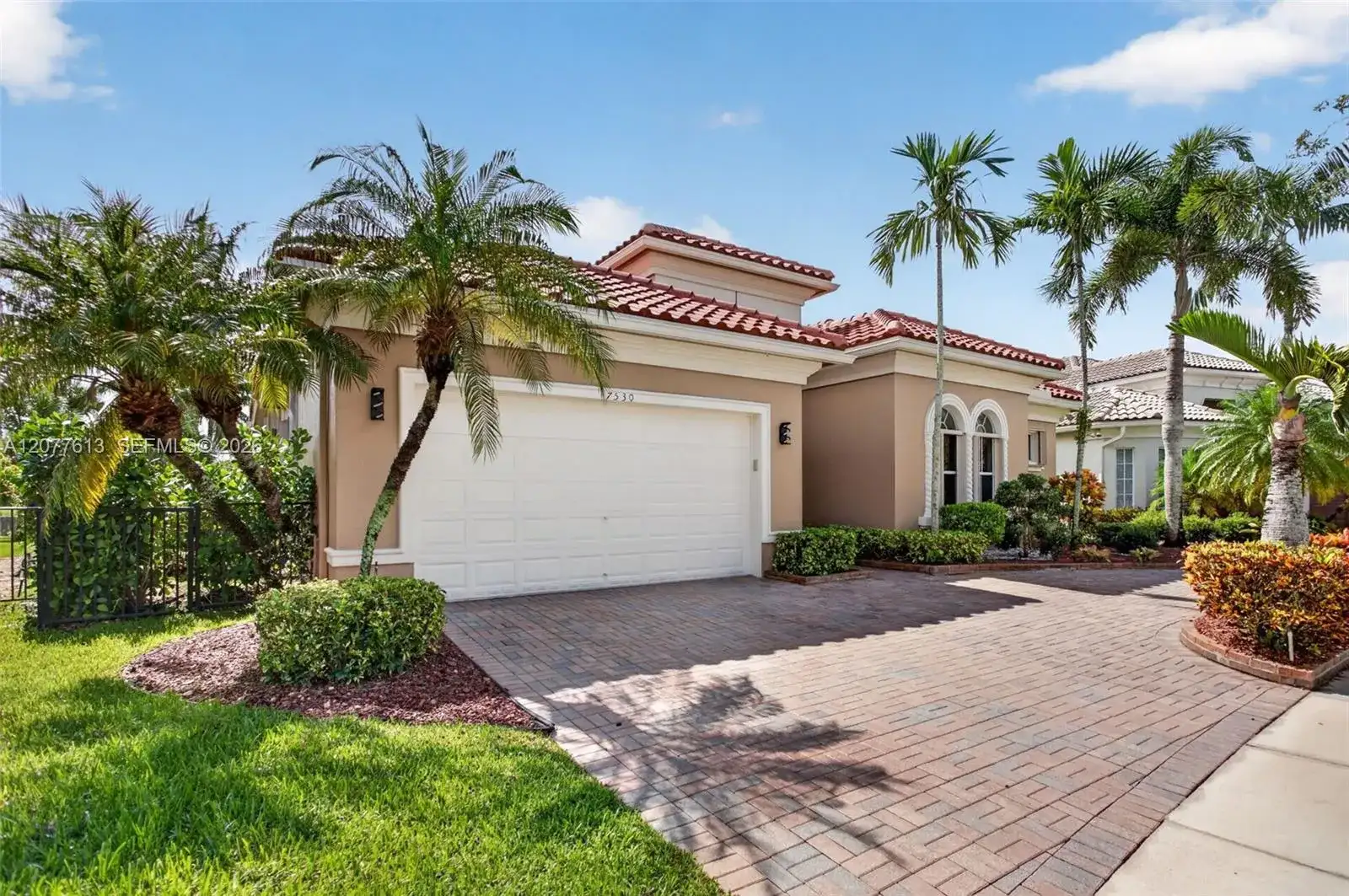 7530 NW 120th Dr, Parkland FL 33076 photo 3