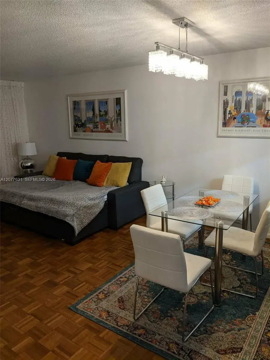 233 NE 14th Ave # 205, Hallandale Beach FL 33009