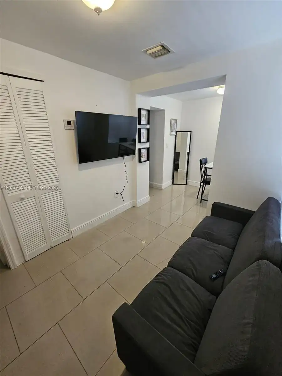 6966 Byron Ave # 103, Miami Beach FL 33141 photo 5