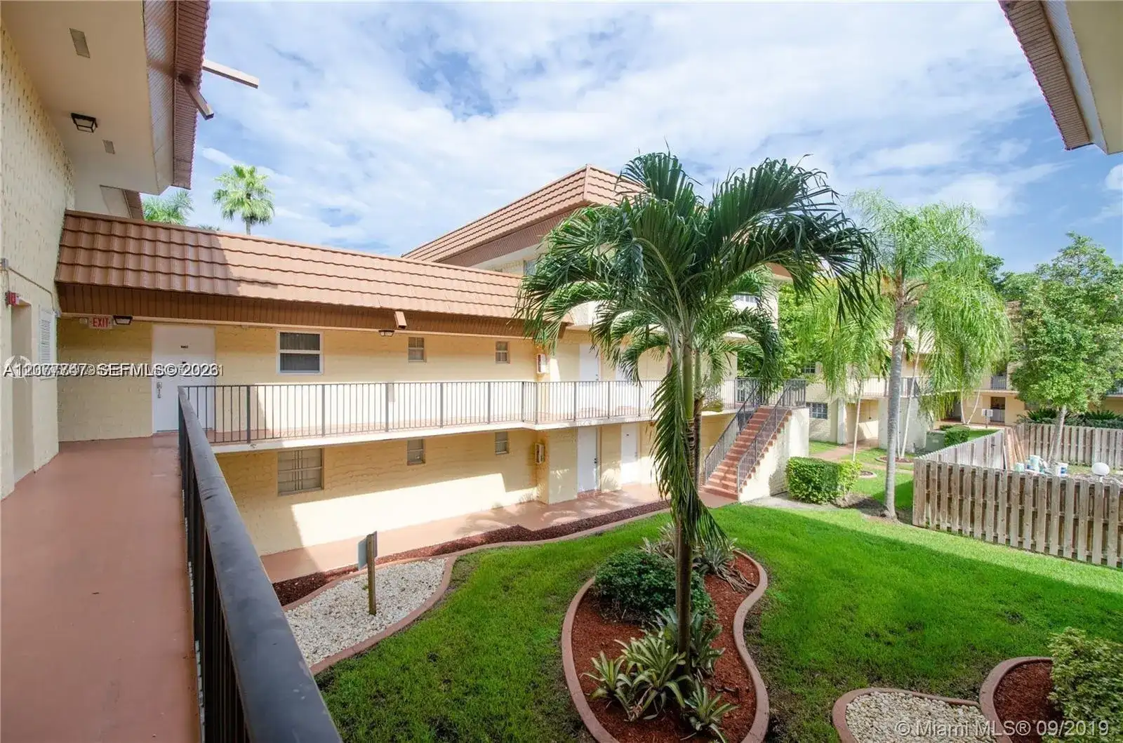 8650 SW 109th Ave # 223, Miami FL 33173 photo 2