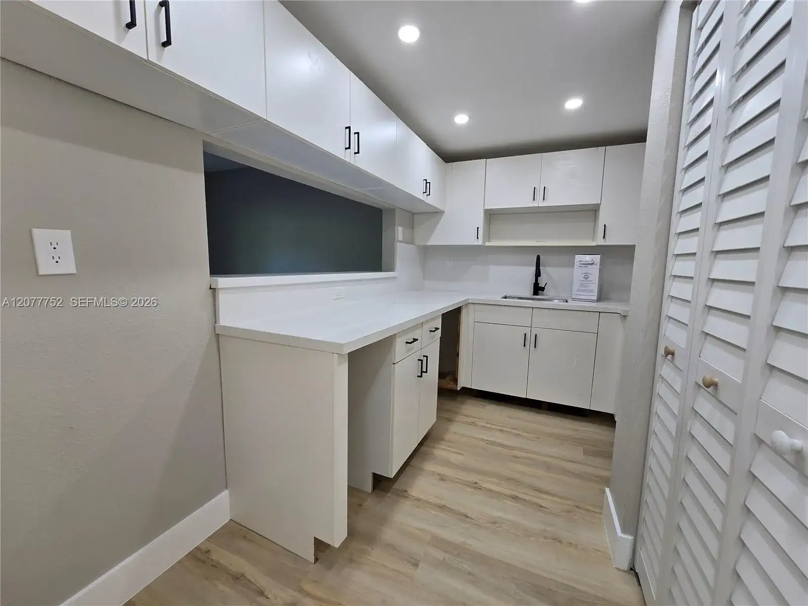 17120 SW 94th Ave # 404, Palmetto Bay FL 33157 photo 4