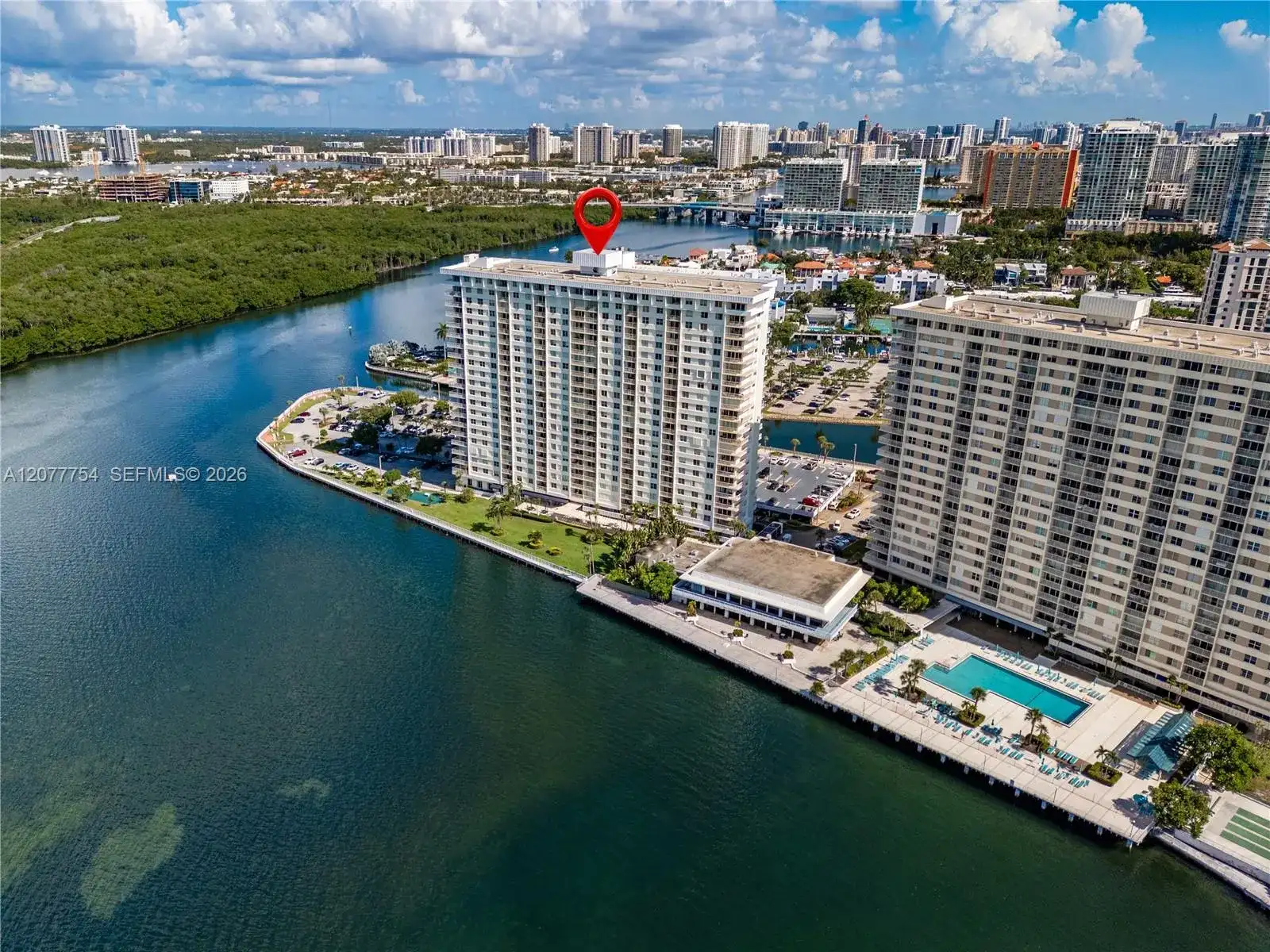500 Bayview Dr # 825, Sunny Isles Beach FL 33160 photo 4
