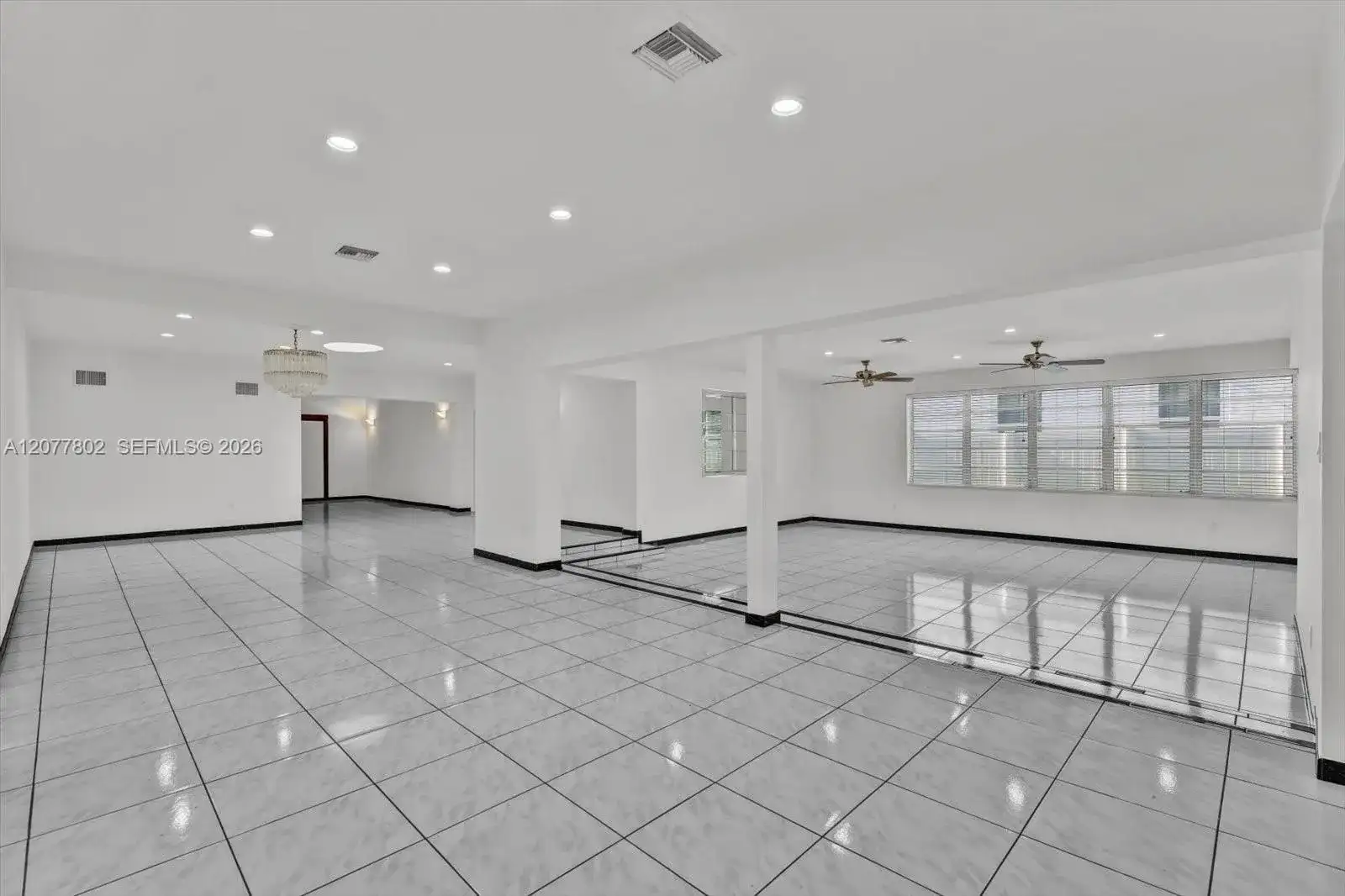 4560 Prairie Ave, Miami Beach FL 33140 photo 5