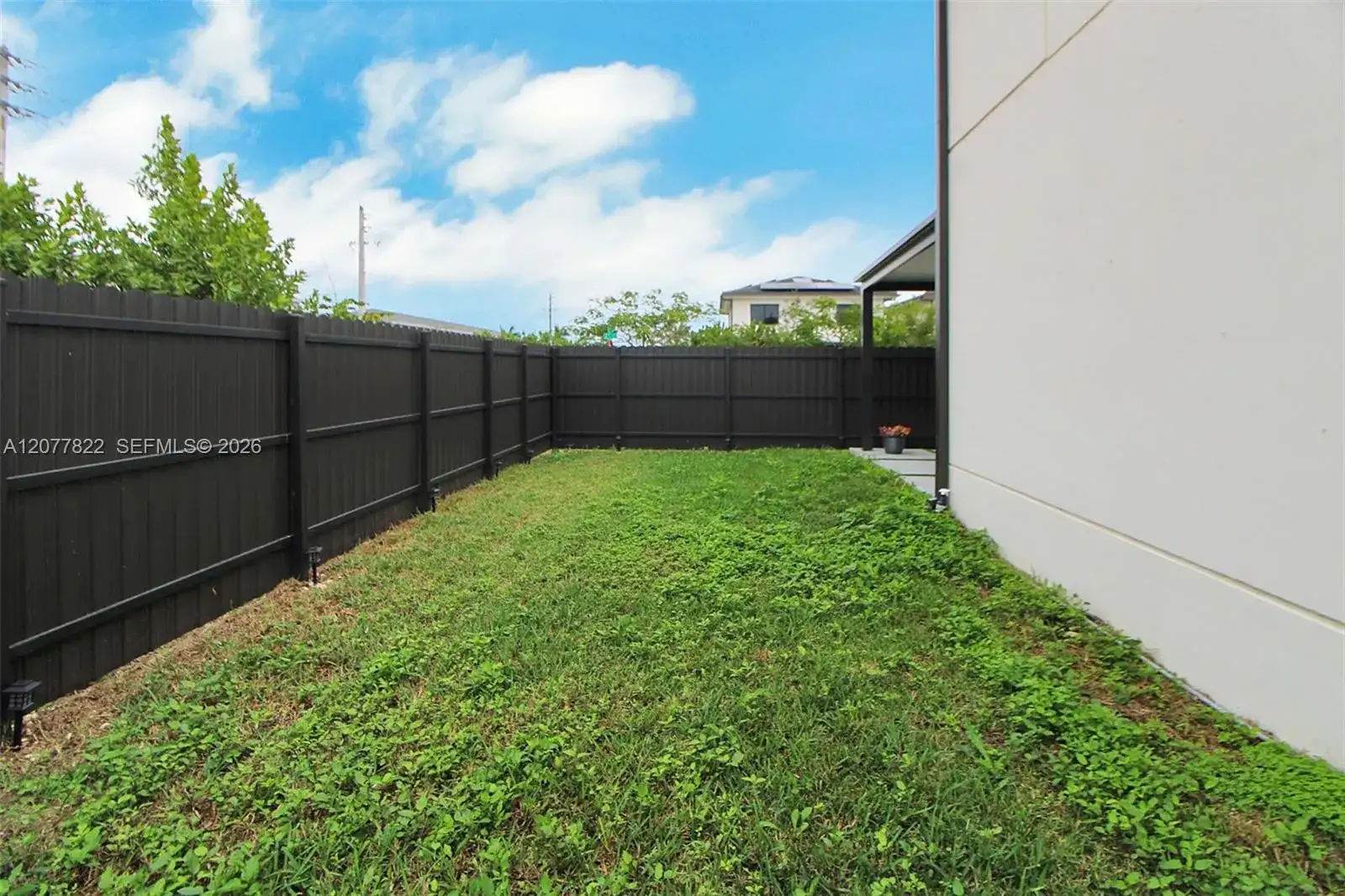 320 NW 13th Ct, Florida City FL 33034 photo 4